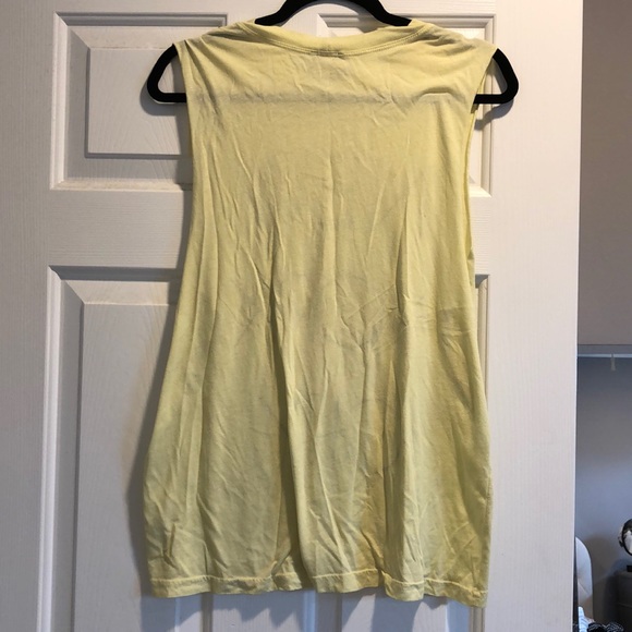 Muscle Tank - Picture 2 of 2